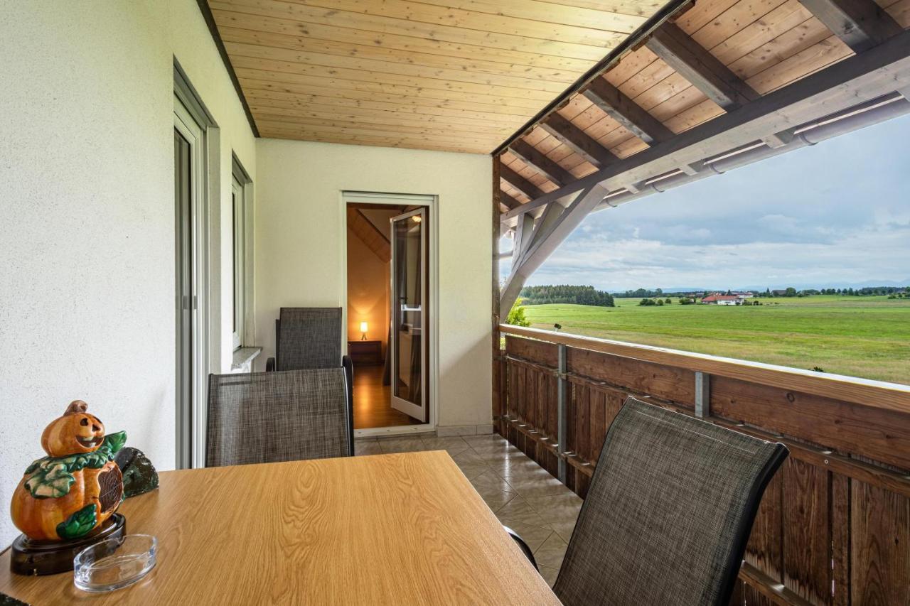 Ferienwohnung Urlaub auf dem Hirschhof Stehle Waldburg Exterior foto